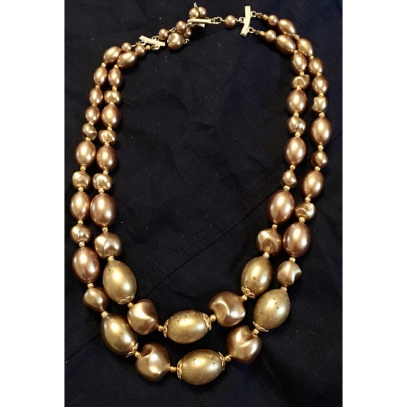 Vintage Jewelry - 💥5/$10💥Vintage Bronze Beaded Layer Necklace